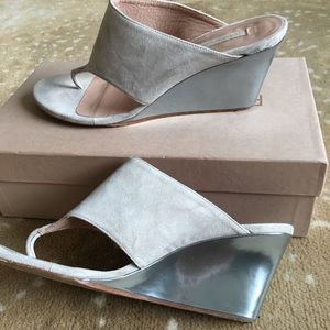 Pura Lopez Wedge Thong Sandals / Heel